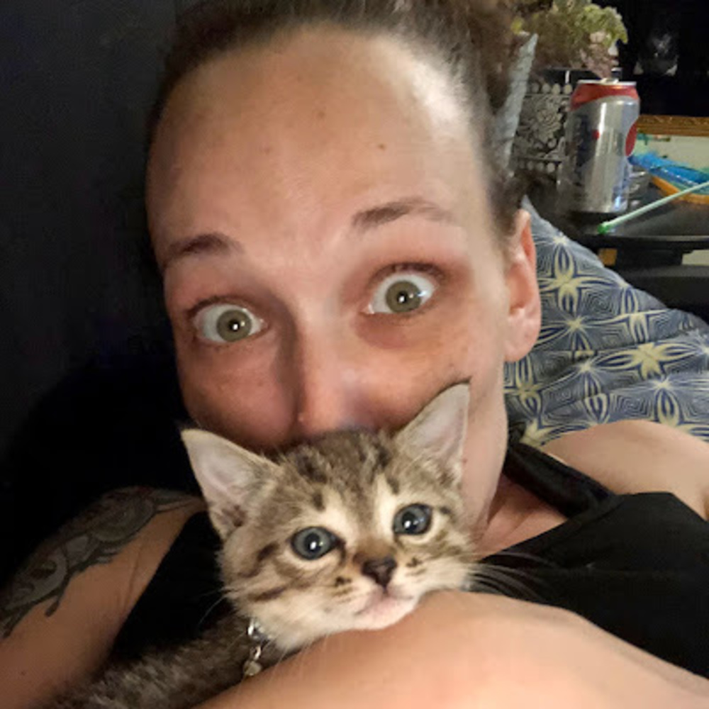 Meet your Posher, Candace